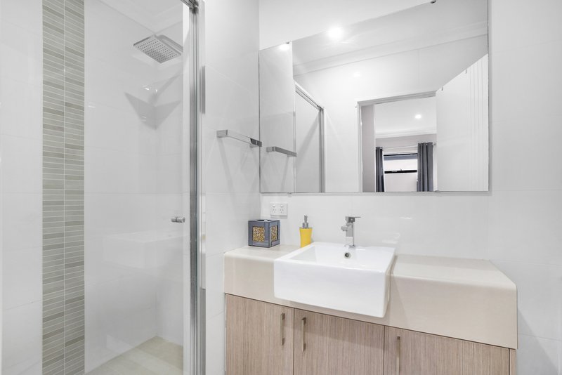 Photo - 8/316 Hardey Road, Cloverdale WA 6105 - Image 9