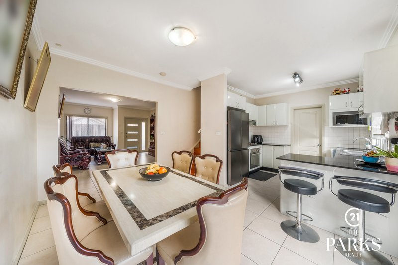 Photo - 8/32-34 Stanbrook Street, Fairfield Heights NSW 2165 - Image 4
