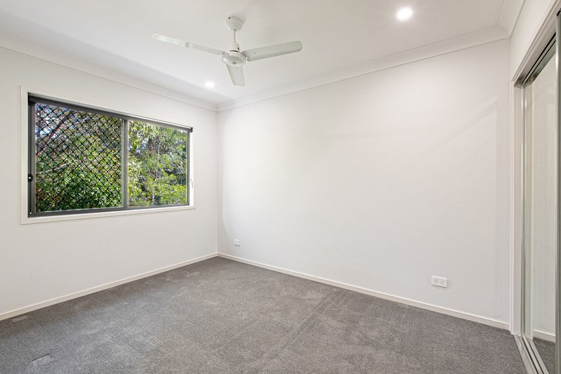 Photo - 8/32 Owarra Avenue West , Ferny Hills QLD 4055 - Image 8