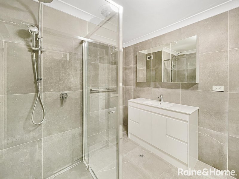 Photo - 8/32 Ward Street, Indooroopilly QLD 4068 - Image 5