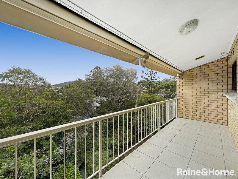 Photo - 8/32 Ward Street, Indooroopilly QLD 4068 - Image 9