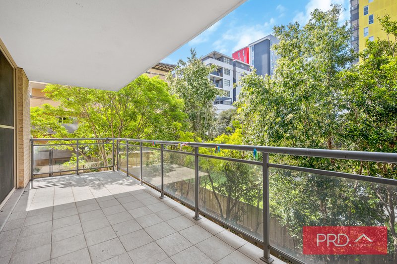 Photo - 8/33-39 Lachlan Street, Warwick Farm NSW 2170 - Image 6