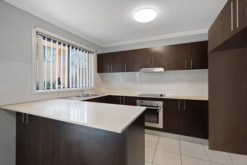 Photo - 8/33 Cutler Drive, Wyong NSW 2259 - Image 5