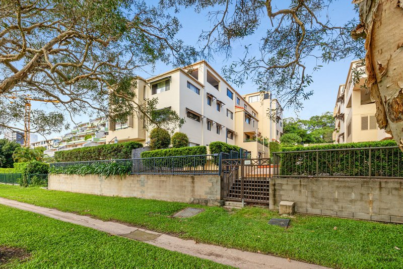 Photo - 8/33 Dixon Street, Coolangatta QLD 4225 - Image 16