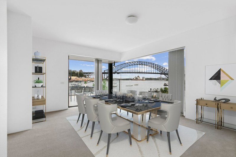 Photo - 8/33 East Crescent Street, Mcmahons Point NSW 2060 - Image 3