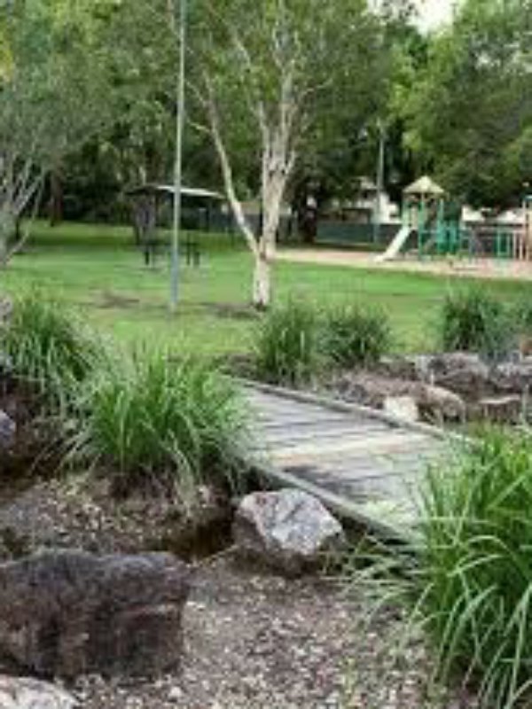 Photo - 833 Wembley Road, Browns Plains QLD 4118 - Image 2