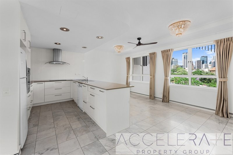Photo - 8/331 Gregory Terrace, Spring Hill QLD 4000 - Image 11