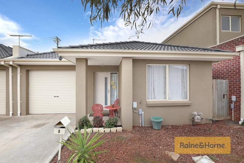 8/35-47 Tullidge Street, Melton VIC 3337