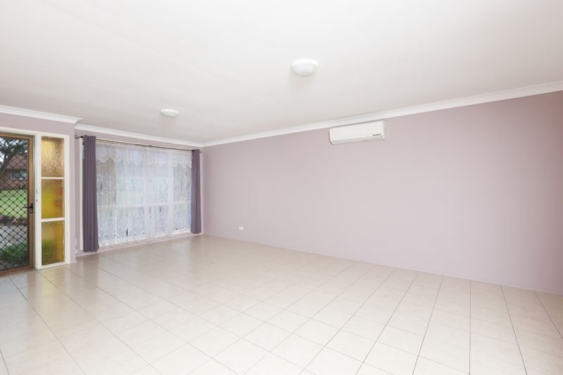 Photo - 8/35 Blackwood Avenue, Minto NSW 2566 - Image 2