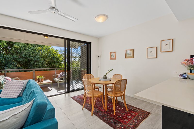 Photo - 8/35 Crown Street, Holland Park West QLD 4121 - Image 6