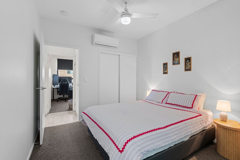 Photo - 8/35 Crown Street, Holland Park West QLD 4121 - Image 11