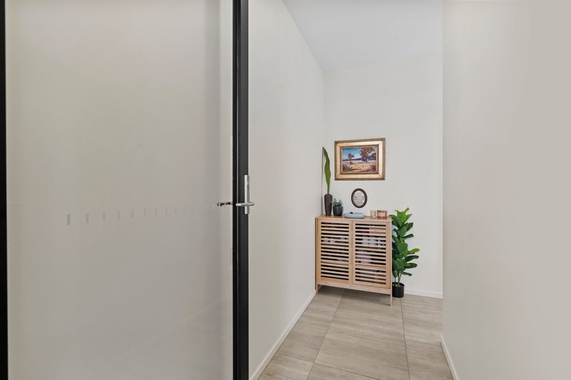 Photo - 8/35 Crown Street, Holland Park West QLD 4121 - Image 20