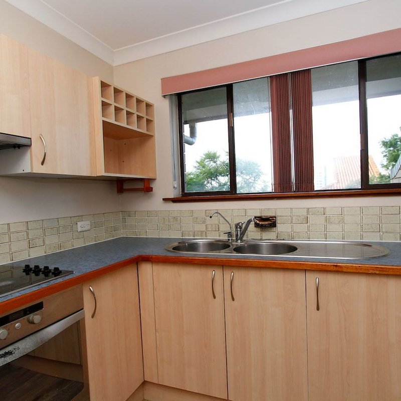 Photo - 8/35 Durham Street, St Lucia QLD 4067 - Image 4