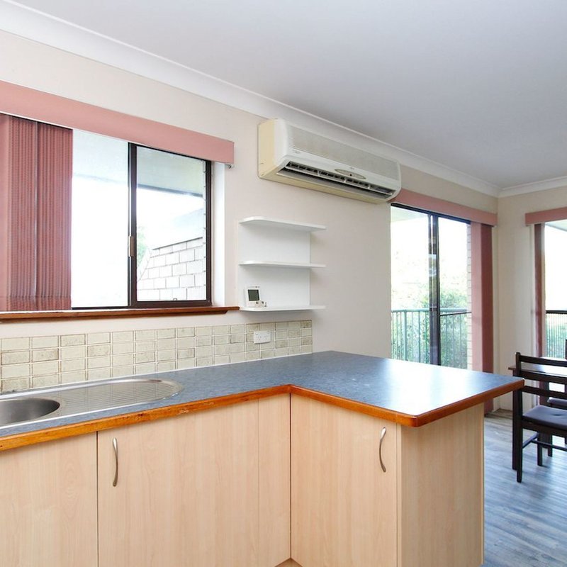 Photo - 8/35 Durham Street, St Lucia QLD 4067 - Image 6