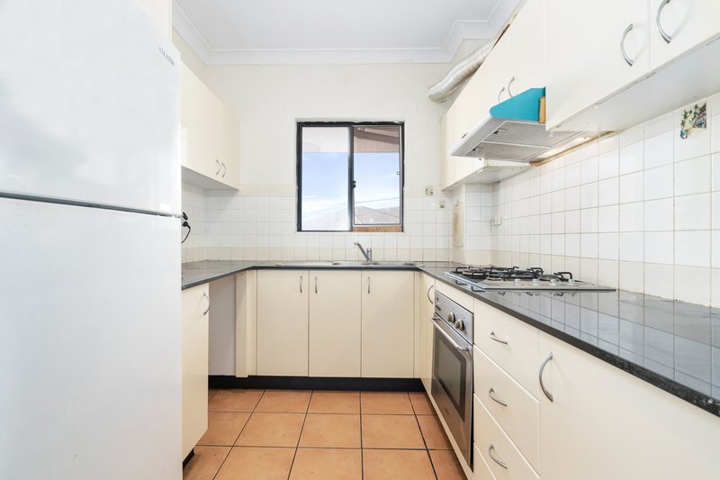 Photo - 8/35 Harrow Road, Auburn NSW 2144 - Image 2