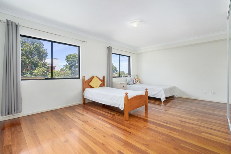 Photo - 8/35 Harrow Road, Auburn NSW 2144 - Image 9