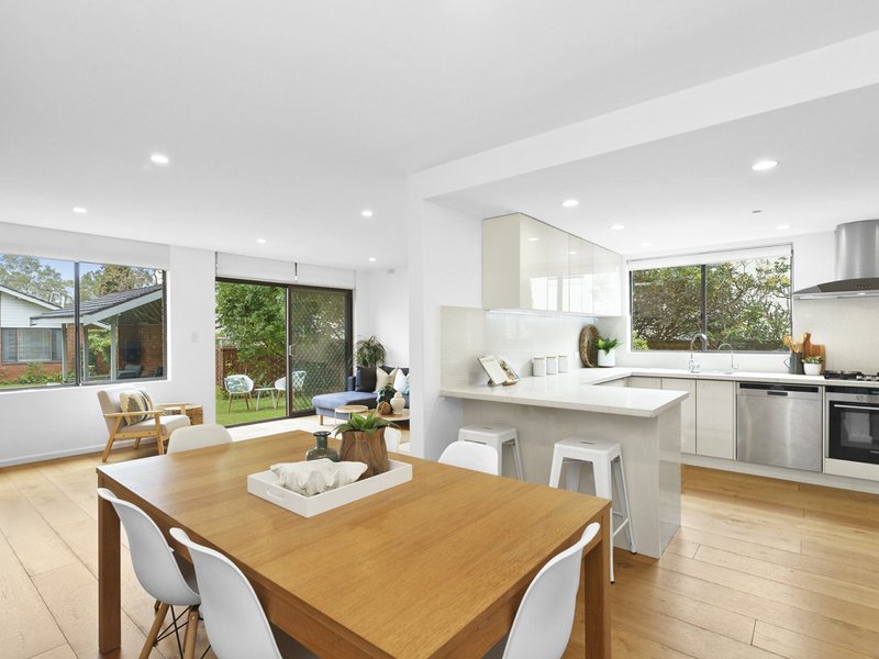 Photo - 8/35 Lagoon Street, Narrabeen NSW 2101 - Image 5