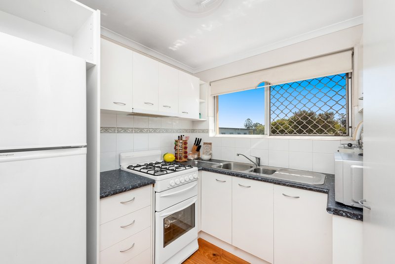 Photo - 8/35 Longfellow Street, Norman Park QLD 4170 - Image 4