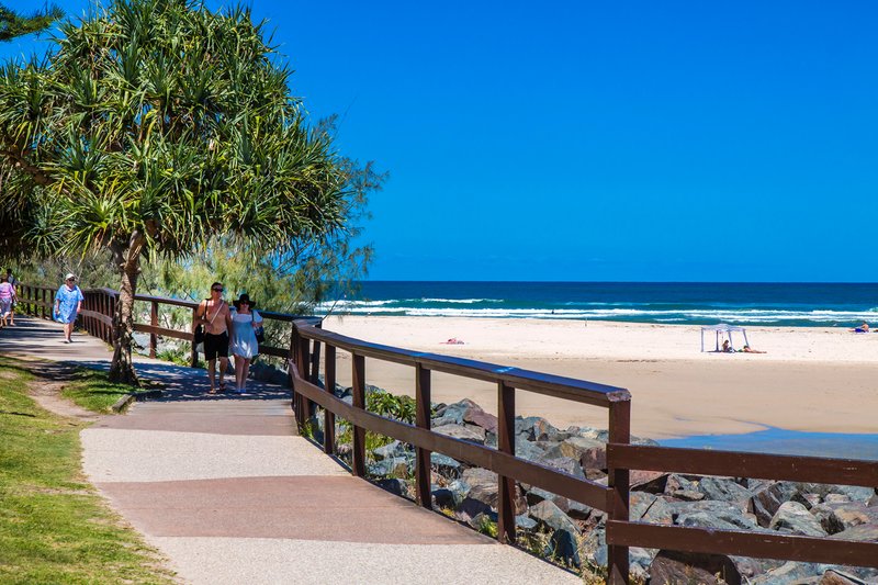 Photo - 8/35 Lower Gay Terrace, Kings Beach QLD 4551 - Image 10