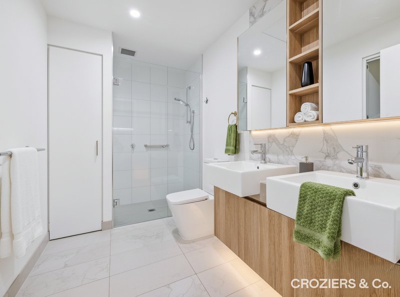 Photo - 8/35 Plenty Road, Preston VIC 3072 - Image 4