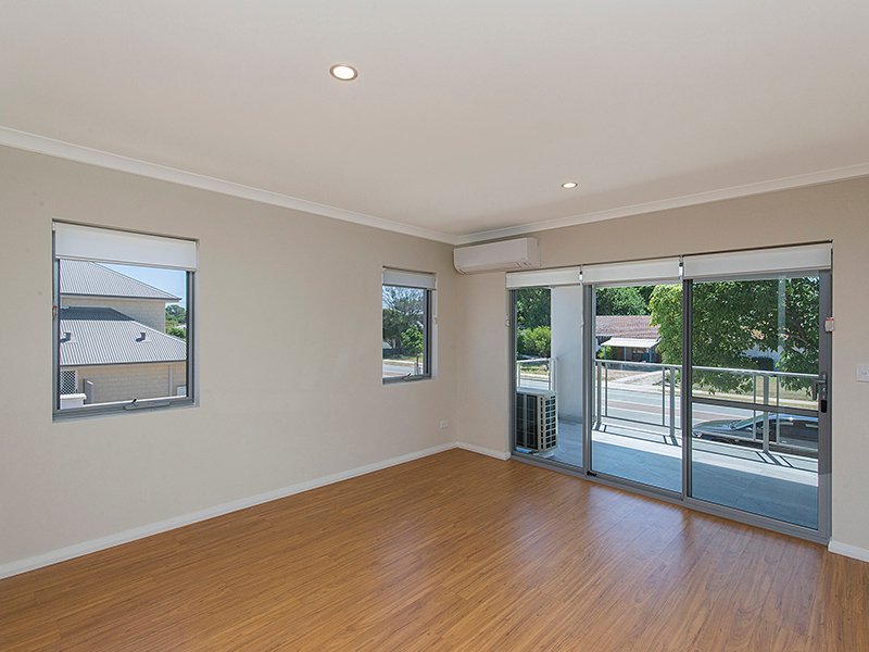 Photo - 8/358 Hardey Road, Cloverdale WA 6105 - Image 7