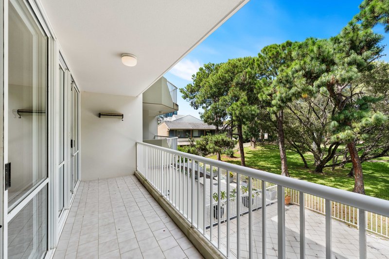 Photo - 8/36-40 Monaco Street, Surfers Paradise QLD 4217 - Image 9