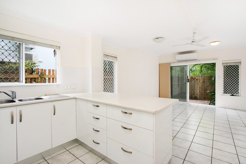 Photo - 8/36 Springfield Crescent, Manoora QLD 4870 - Image 3