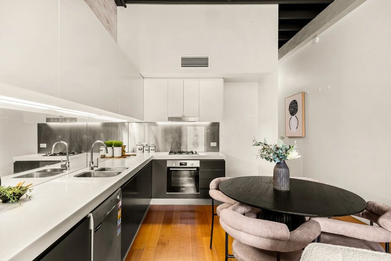 Photo - 8/36 Vernon Terrace, Teneriffe QLD 4005 - Image 2