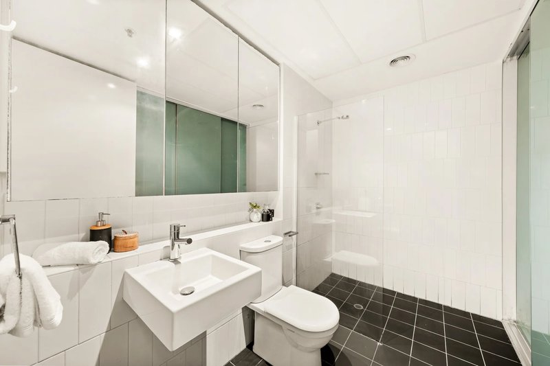 Photo - 8/36 Vernon Terrace, Teneriffe QLD 4005 - Image 8