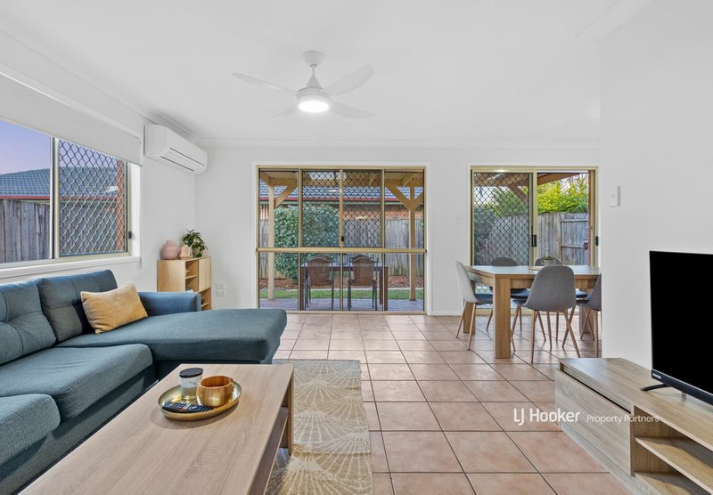 Photo - 8/37 Landseer Street, Sunnybank Hills QLD 4109 - Image 2