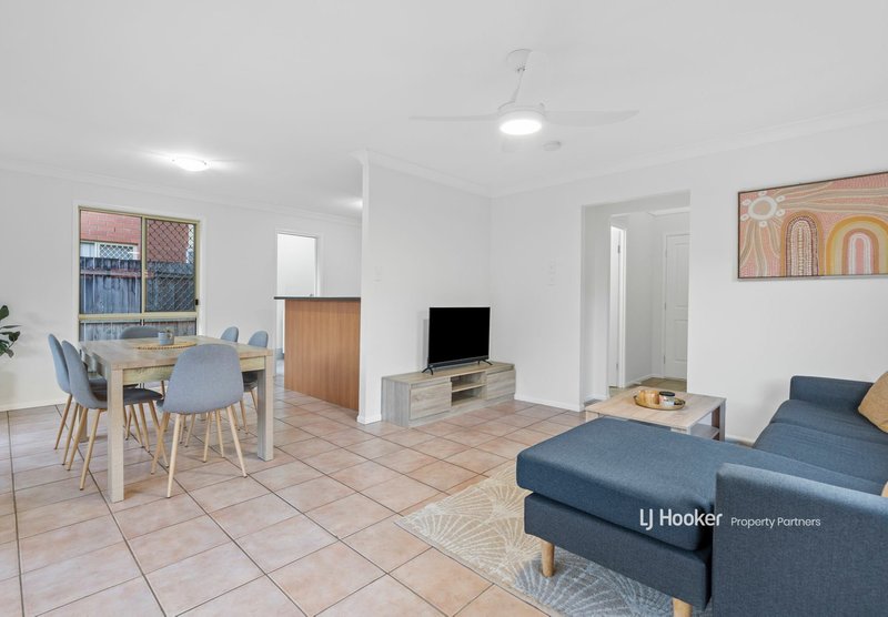 Photo - 8/37 Landseer Street, Sunnybank Hills QLD 4109 - Image 3