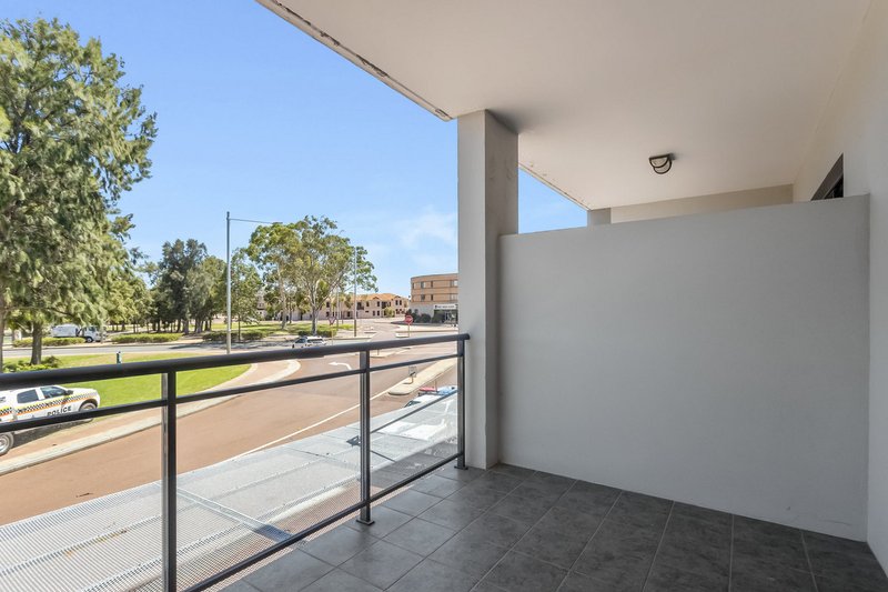 Photo - 8/37 Piccadilly Circle, Joondalup WA 6027 - Image 3