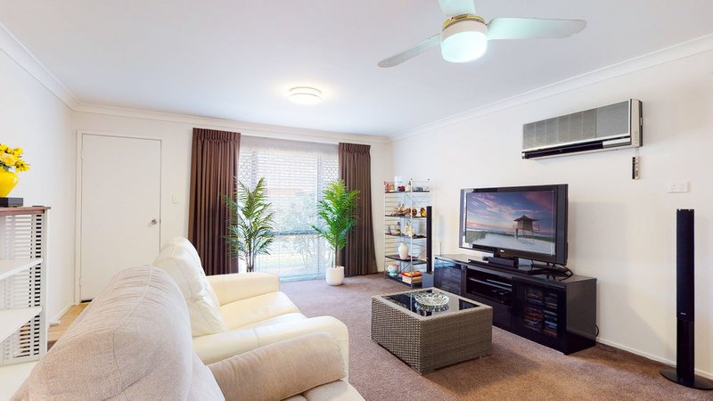 Photo - 8/37 St Kevins Avenue, Benowa QLD 4217 - Image 3