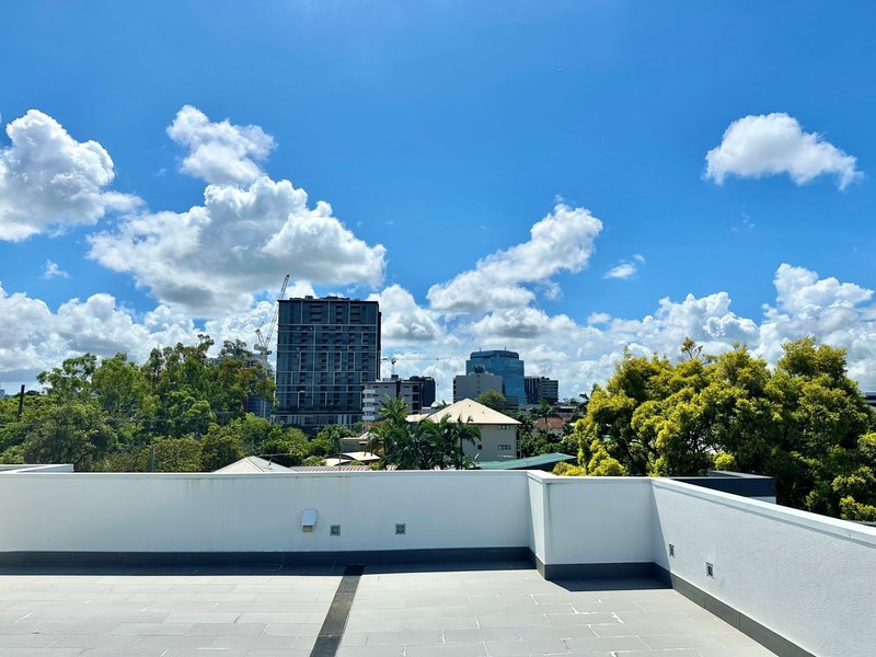 Photo - 8/38 Maryvale Street, Toowong QLD 4066 - Image 5