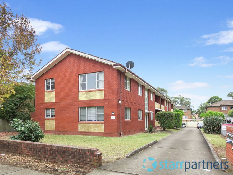 8/39 Calliope Street, Guildford NSW 2161