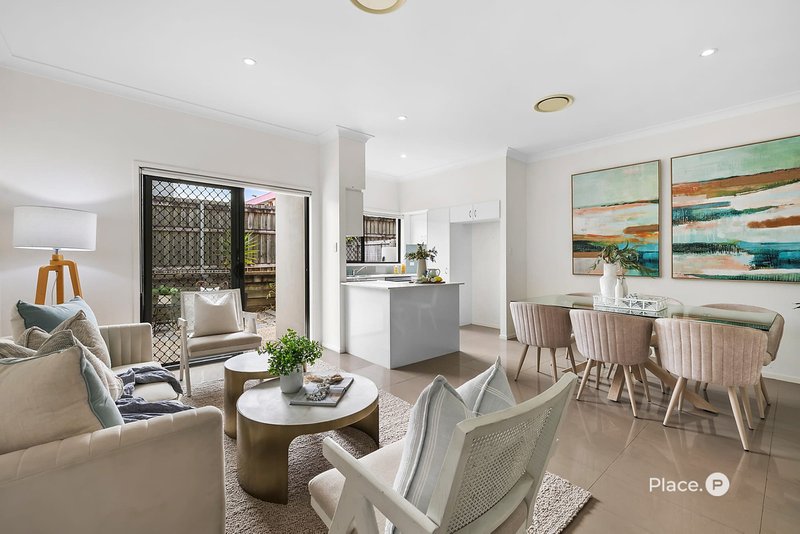 Photo - 8/395 Zillmere Road, Zillmere QLD 4034 - Image 3