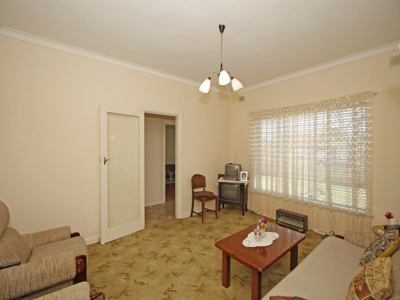 Photo - 83A Botting Street, Albert Park SA 5014 - Image 2