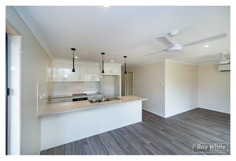 Photo - 83B Thorn Street, Berserker QLD 4701 - Image 4