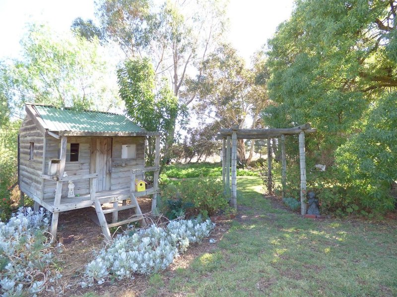 Photo - 84-106 Main Street, Goroke VIC 3412 - Image 16