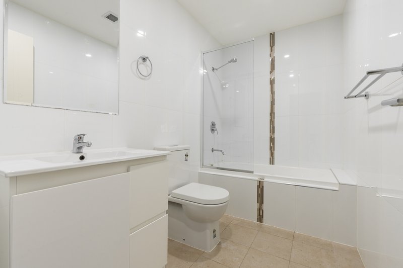 Photo - 8/4-6 Castlereagh Street, Liverpool NSW 2170 - Image 6