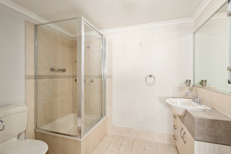 Photo - 8/4-6 Sperry Street, Wollongong NSW 2500 - Image 10