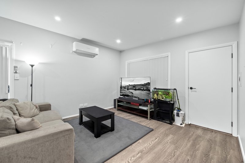 Photo - 84 & 84a Penrose Crescent, South Penrith NSW 2750 - Image 3