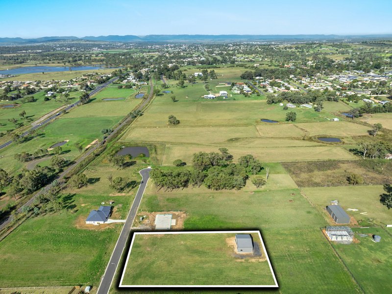 Photo - 84-86 Jacob Drive, Rosenthal Heights QLD 4370 - Image 4