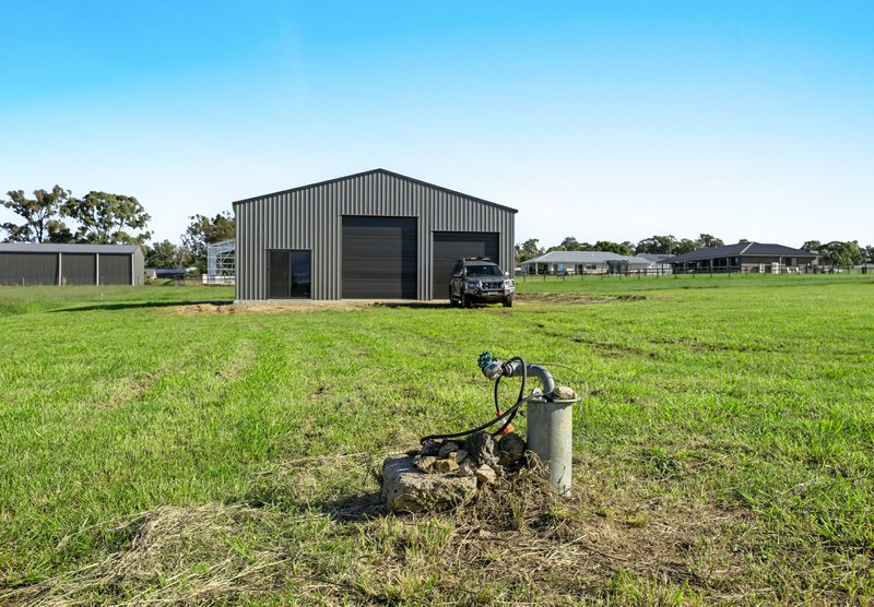 Photo - 84-86 Jacob Drive, Rosenthal Heights QLD 4370 - Image 6