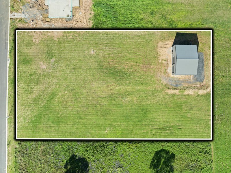 Photo - 84-86 Jacob Drive, Rosenthal Heights QLD 4370 - Image 14