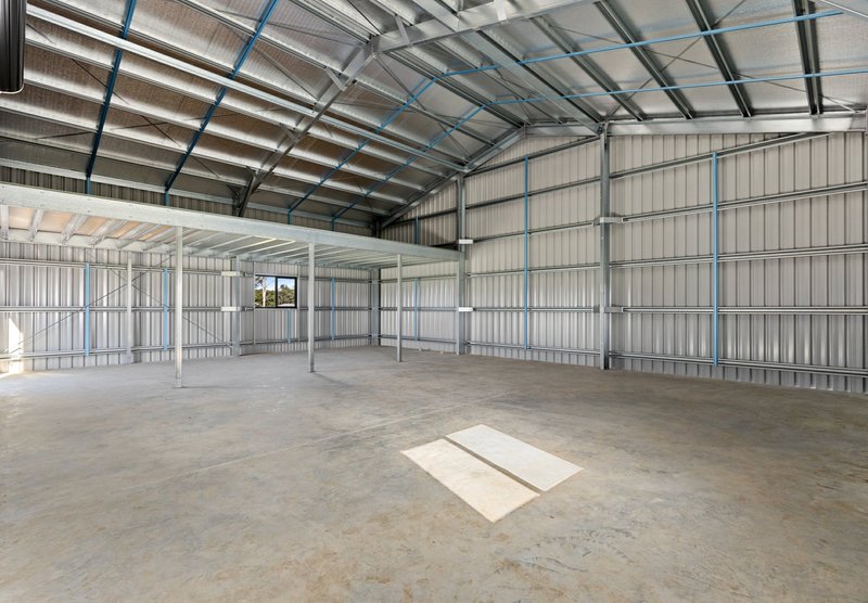 Photo - 84-86 Jacob Drive, Rosenthal Heights QLD 4370 - Image 25