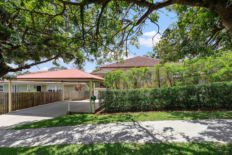 Photo - 84 Andrew Avenue, Tarragindi QLD 4121 - Image 16