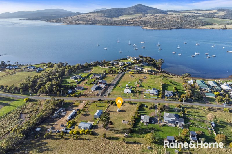 84 Arthur Highway, Dunalley TAS 7177