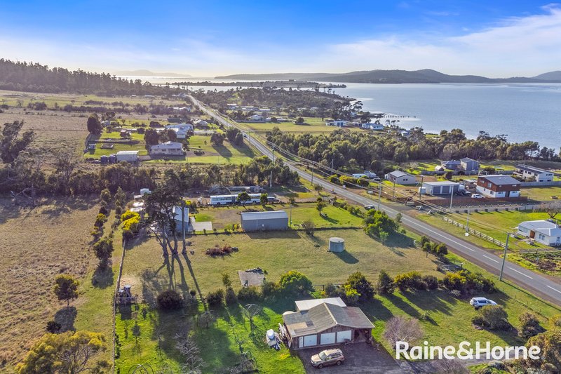 Photo - 84 Arthur Highway, Dunalley TAS 7177 - Image 9