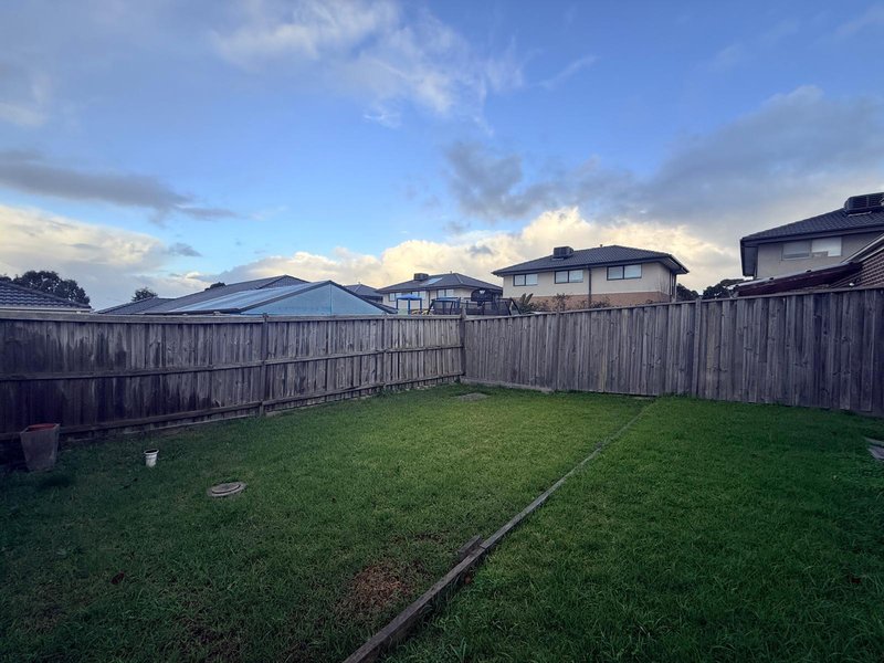 Photo - 84 Bimberry Circuit, Clyde VIC 3978 - Image 12